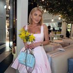 Elsa Walker - @_elsa_walker - Instagram