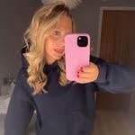 BELLA ELSA KJERSTIN WALLER - @belllawl - Instagram