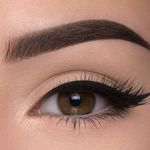 Elsa Wright - @elsawrightmakeup - Instagram