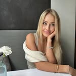 Elise Gray - @elise_gray_01 - Instagram