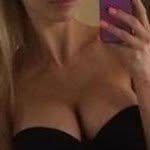 Elsie Lyons - @bagas614 - Instagram