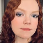 Elise Meadows - @e_meadows77 - Instagram