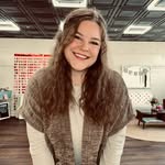 Elise Moss - @estheticsby_elise21 - Instagram