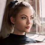Elsie O’Connell - @elsieoconnell772 - Instagram