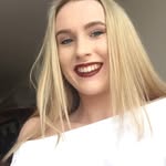 Elise Reeves - @thecurvierlife - Instagram
