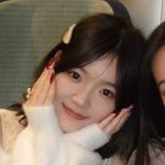 Elsie Wang - @jiujiuew - Instagram