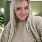 Elspeth Collinson - @cherryy_flowersp - Instagram