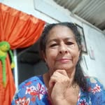 Elsy Bernal Amburguer - @elsybrnhm - Instagram