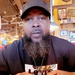 Kelvin Holmes - @kelvin.holmes.100 - Instagram