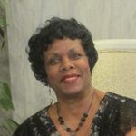 Anne Roberts German - @elvinisroberts - Instagram