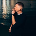 Elvis Licitis - @elvislicitis - Instagram