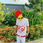 Elvis Moore - @elvismoore935 - Instagram