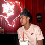 Elvis Robles - @elvis._robles - Instagram