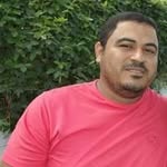 Elvis Rosseau - @elvisrosseau - Instagram