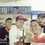 Elvis Samayoa - @elvis.samayoa.31 - Instagram