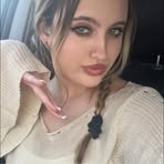 Elyse Brown - Facebook
