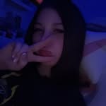 Elyse Stone - @pebbleszszs - Instagram