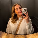 Emma📚🤍 - @em.thompson01 - Instagram