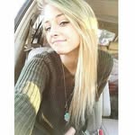 Ema - @ema_jackson_ - Instagram