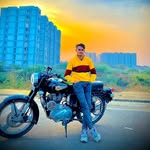 Emad Mirza - @mirza_yameen_beg - Instagram