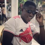 Emanuel Francis Cabeças - @emanuel_o_santo_69 - Instagram