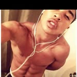 Emanuel Howard - @emanuelhoward - Instagram