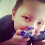 Emanuel Kaiser Gomez - @happydogthemagicmaster - Instagram