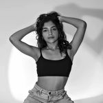 Emanuela - @emanuela_leonel - Instagram