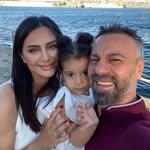 𝓔𝓶𝓮𝓵 𝓐𝔂𝓰𝓾̈𝓷🧡 - @emelaygun24 - Instagram