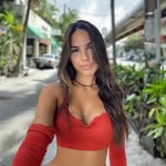 Emely Vélez Sarmiento - @emelyvelezsarmiento - Instagram