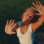 emmy :)) - @emersoncollin.s - Instagram