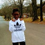 Emery moore - @kvng_retro200 - Instagram