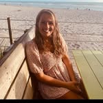 Emily Ellis - @emilyellis54 - Instagram