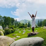 Emily Steiner - @emilysteineryoga - Instagram