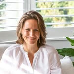 Emily Brewer - Emotional Release & Root Cause Coach - @thewholesomewave - Instagram