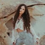 Emily Crow | antique addict - @emilyacrow - Instagram