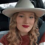 Emilee Davis - @emmy9grace - Instagram