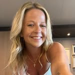 Emily Lyons - @itsemilylyons - Instagram