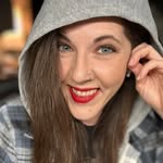 Emilee Raines - @emichon - Instagram