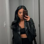 emilia wall - @w.all_e - Instagram