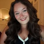 Em - @emily.abramski - Instagram