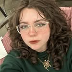 Emily Ackerman - @everybody_loves_froggy - Instagram