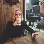 Emily Baer - @pooh_baer95 - Instagram