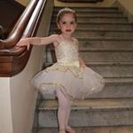 Emily Barba - @emilybarba34 - Instagram