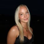Emily Barbare - @emilybarbare - Instagram