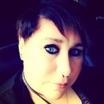 Emily Basile - @kajuncutie1985 - Instagram