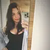 Emily - @emilybatt_ - TikTok