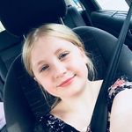 Emilybatts - @emilybattsxox - Instagram