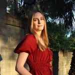 Emily Beale - @emily.beale - Instagram