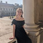 Emily Beech - @emilylbeech - Instagram